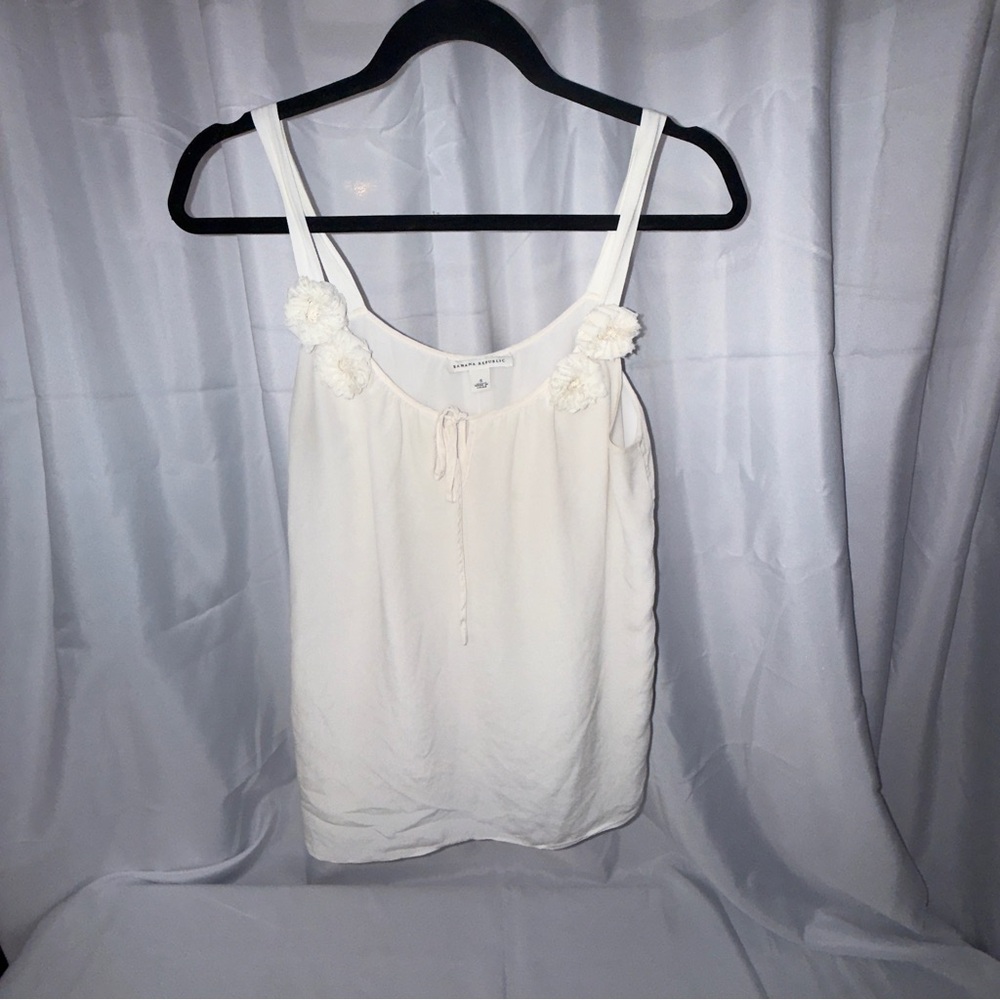 Elegant White Sleeveless Top #169